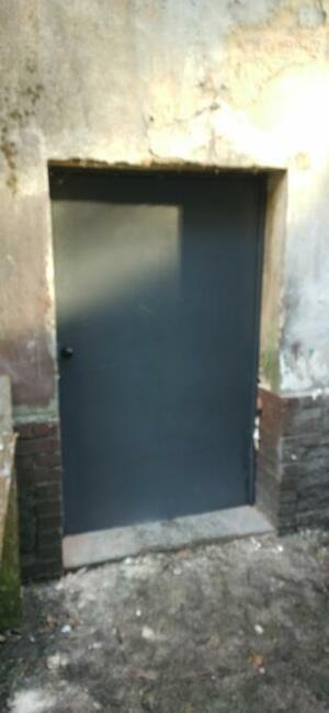 Drzwi metalowe do piwnicy , konstrukcje stalowe