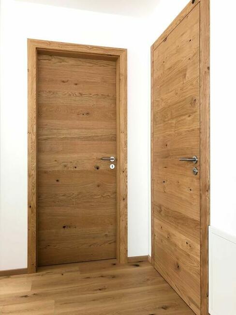 Montaż podłóg: paneli/ deski warstwowej/ deski barlineckiej