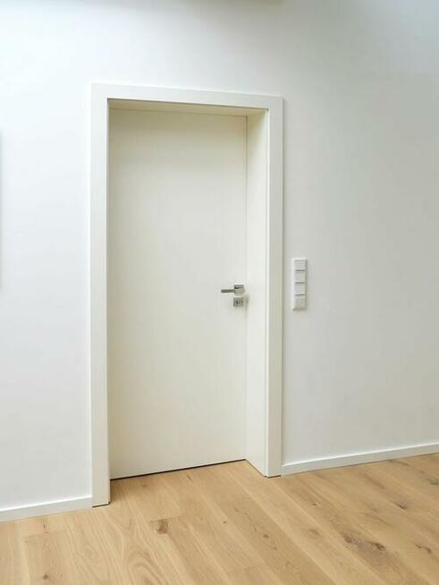 Montaż podłóg: paneli/ deski warstwowej/ deski barlineckiej