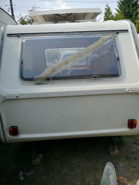 Sprzedam przyczepe kempingowa niewiadów n126