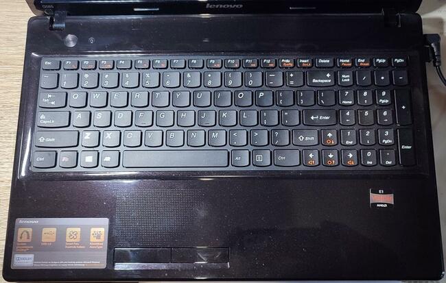 Laptop Lenovo G585 15,6 AMD E1-1200,4 GB/500 GB