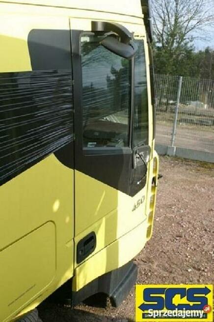 IVECO STRALIS E5 DRZWI PRAWE KOMPLETNE