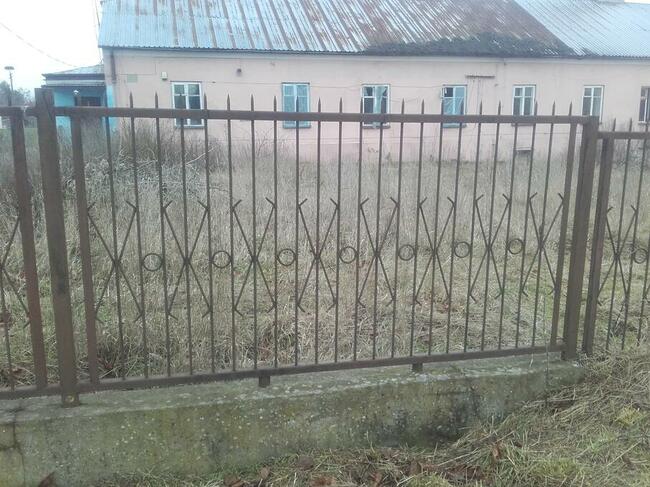 Sprzedam ogrodzenia ze słupkami, ponad 100 mb.