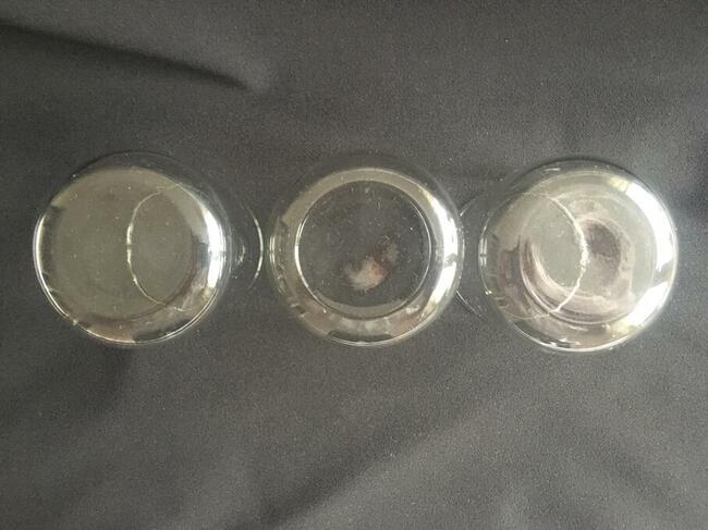 PRL szklanki pomarańczowe koszyczki