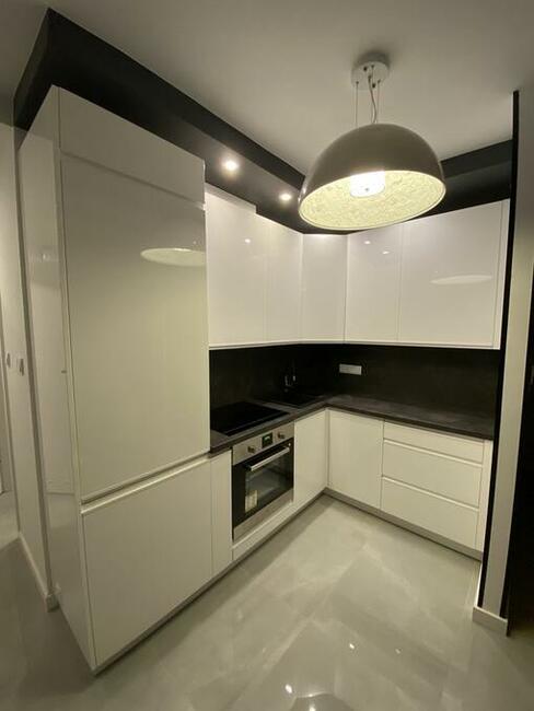 Montaż mebli IKEA, Agata, BRW, skręcanie, składanie mebli