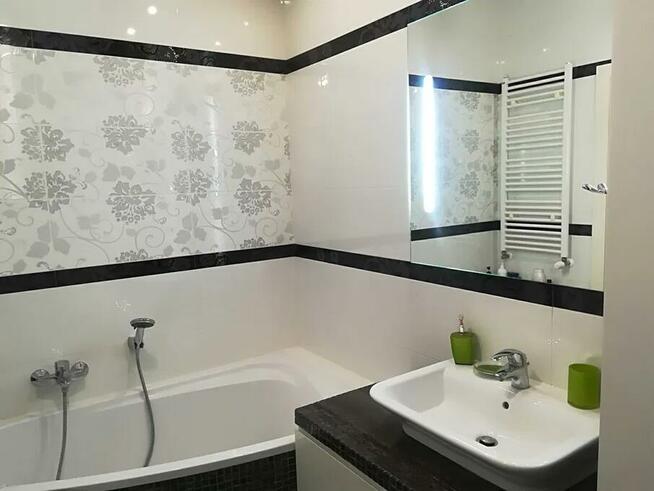 2 pokoje w miasteczku Wilanów z miejscem parkingowym