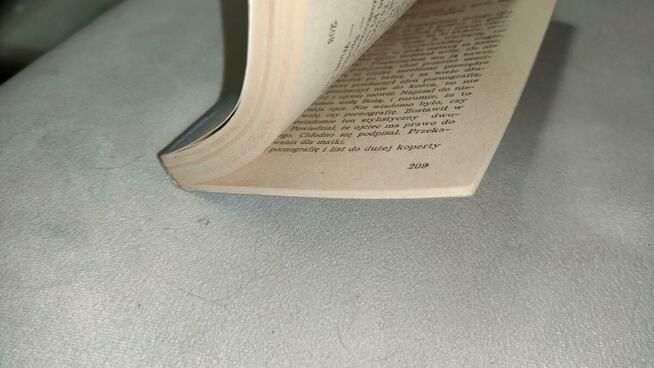 „Sezon na dziewczęta” Lech Borski + GRATIS książka