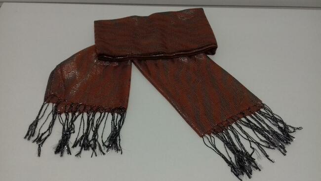 Szal turecki w kolorze cegły, do sprzedania