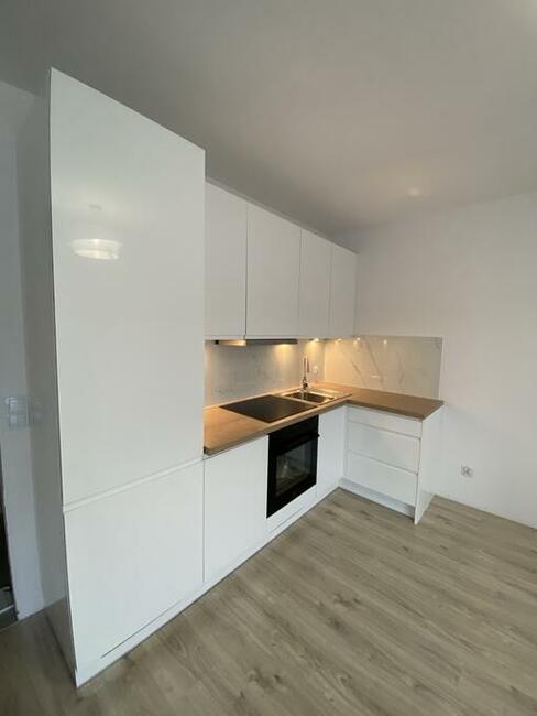 Montaż mebli IKEA, Agata, BRW, skręcanie, składanie mebli