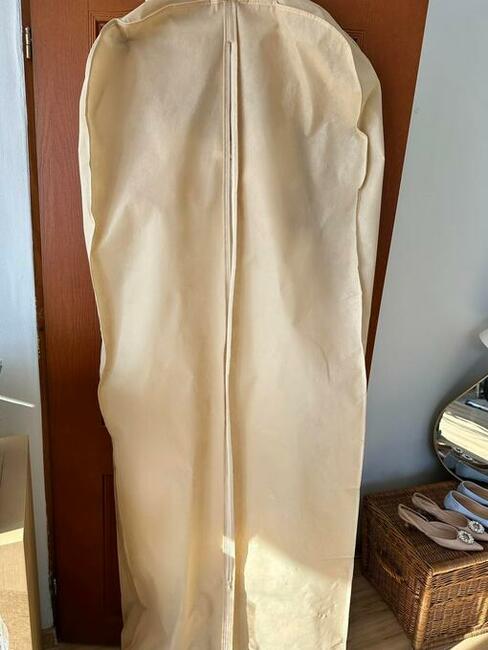 Suknię ślubną sprzedam