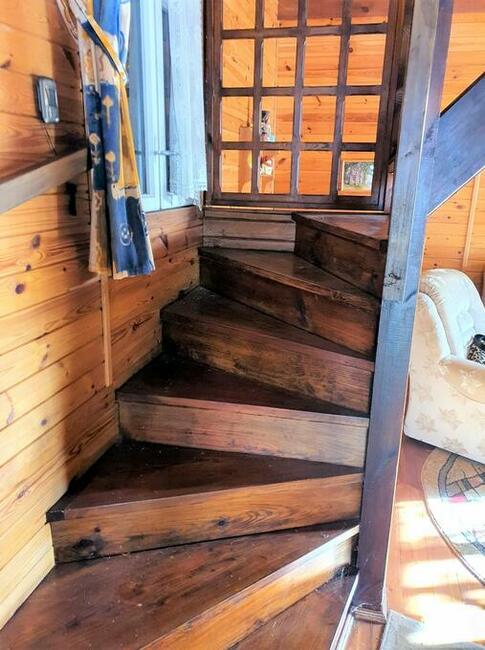 DOM LETNISKOWY NAD JEZIOREM