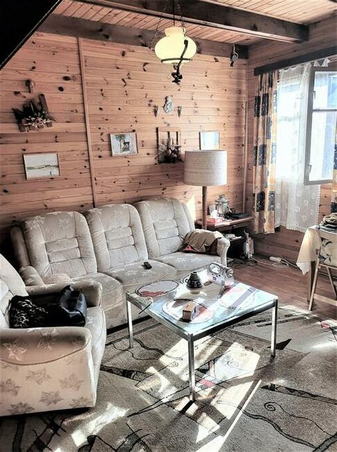 DOM LETNISKOWY NAD JEZIOREM