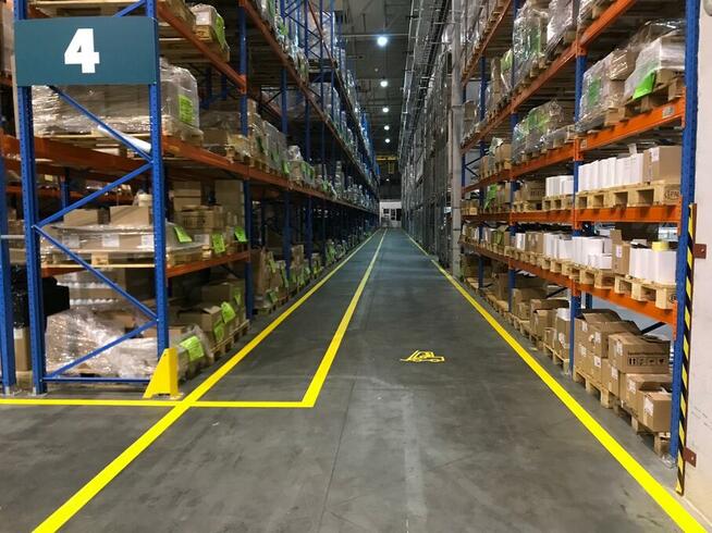 Oznakowanie poziome, pasów, hal, magazynów, parkingu Poznań