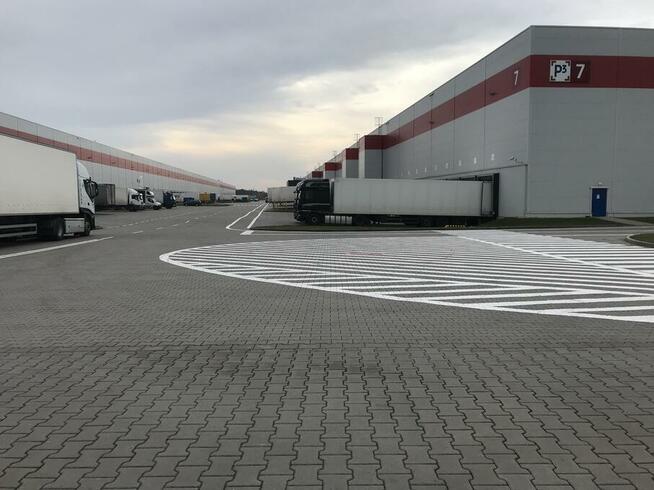 Oznakowanie poziome, pasów, hal, magazynów, parkingu Poznań