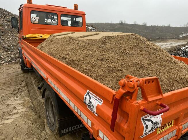 Transport wywrotką w Olsztynie kruszywa piasek żwir wywrotka