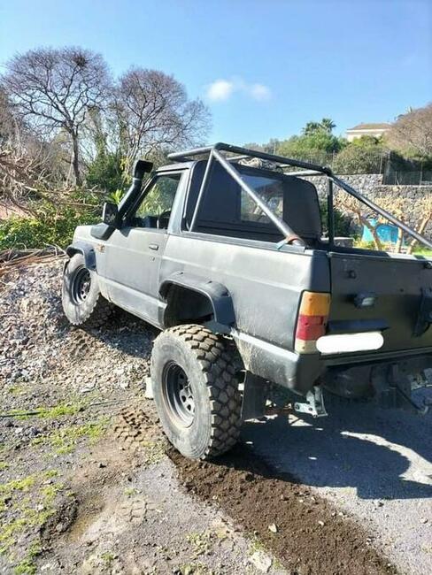 Wieszaki resorów Nissan Patrol +2 smarowane!