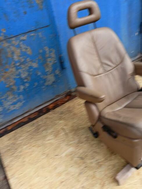 Fotel Kapitański Skóra