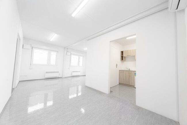 DUŻY Kontener mieszkalny socjalny pawilon biurowy klimatyzac