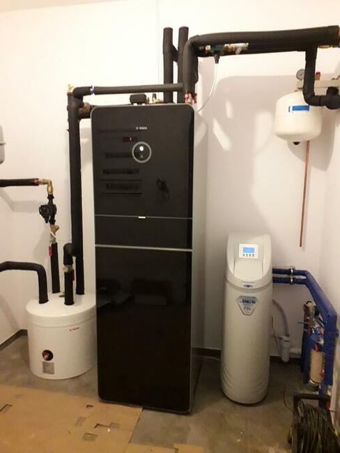 Gruntowe pompy ciepła Bosch, odwierty pionowe, ogrzewania