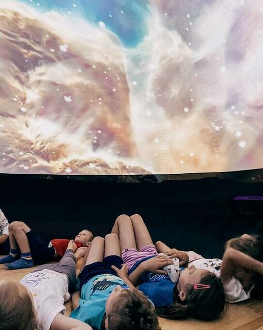 Przenośne planetarium, nadmuchiwane kopuły, biznes pod klucz