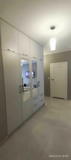 Nowe 3 pok. + dwa miejsca garażowe, opłaty w cenie najmu