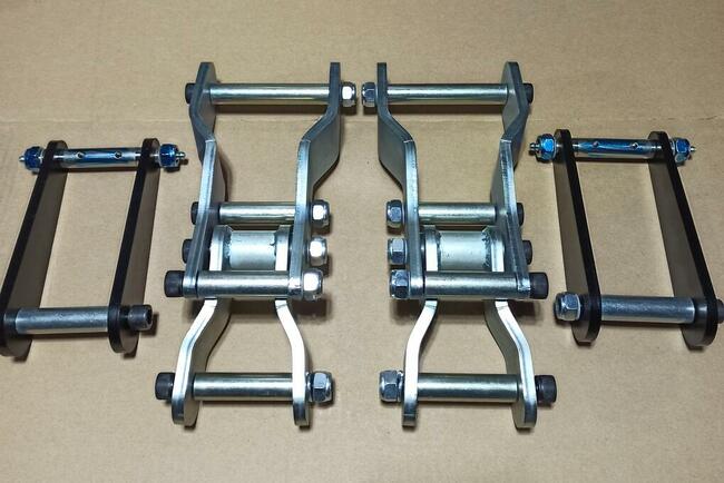 Wieszaki resorów Nissan Patrol +2 smarowane!