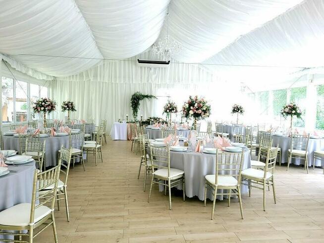 Krzesła Chiavari, wynajem krzeseł, krzesła plenerowe, złote