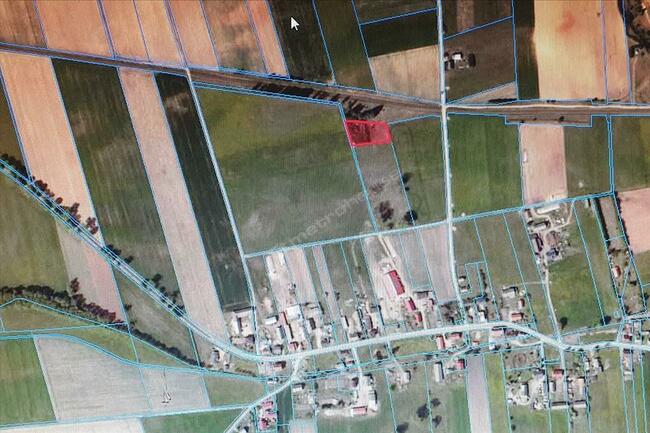 Na sprzedaż działka rolna zabudowana o pow. 0,2361 ha.