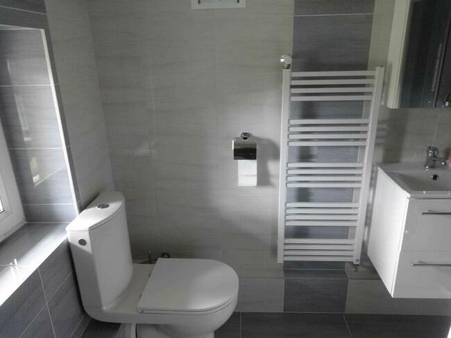 Remonty łazienek. Układanie płytek itd.