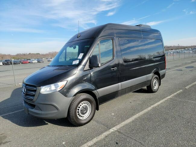 Mercedes Sprinter