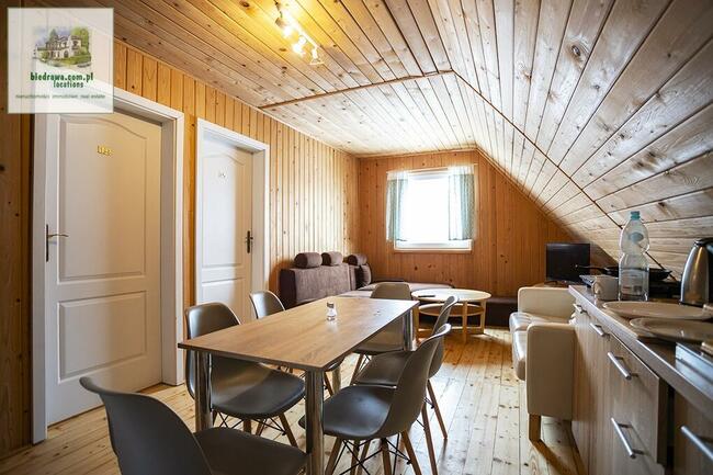 Działający pensjonat w Zieleńcu na sprzedaż