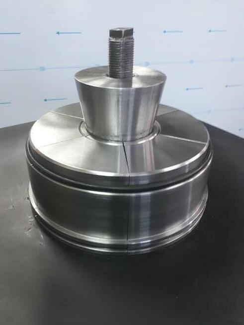 Kielicharka powiększanie śred.rur z metalu i tworzy.sztuczny