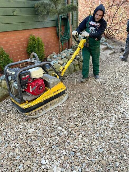 sprzedam gruz budowlany gruz kruszony Olsztynie tłuczeń