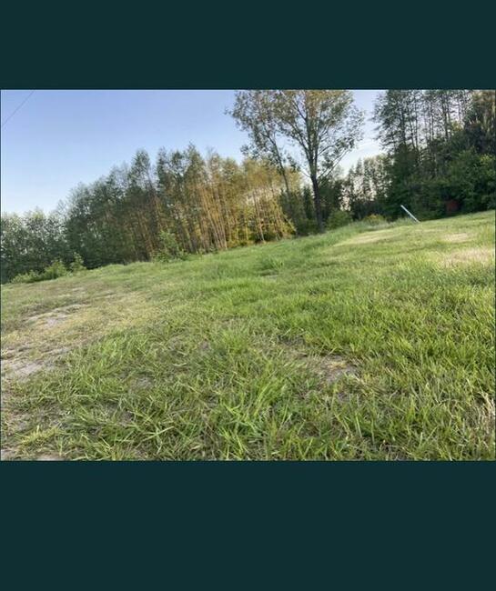 Działka niedaleko jeziora