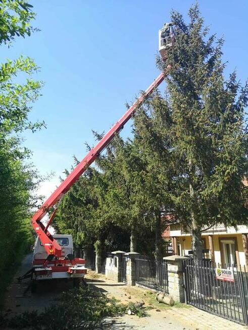 Podnośnik koszowy 35/30/26/25/22/20m Wynajem z operatorem