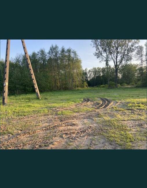 Działka niedaleko jeziora