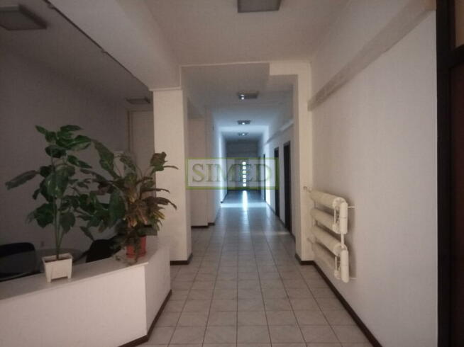 Dostęp 24h , parking , recepcja , ochrona Wola