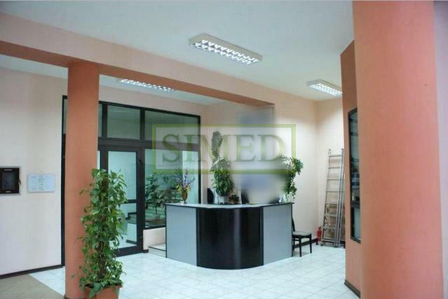 Dostęp 24h , parking , recepcja , ochrona Wola