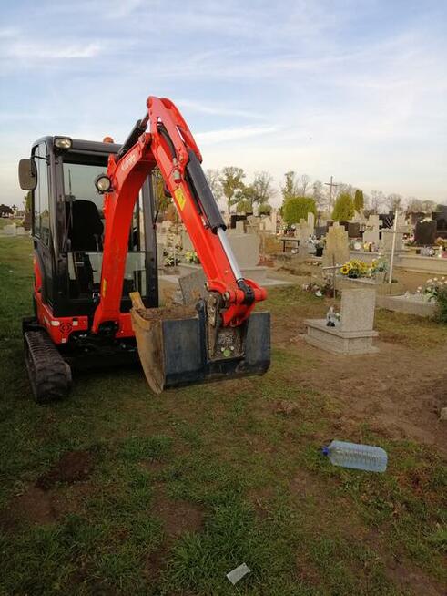 Wykonuję usługi minikoparka.