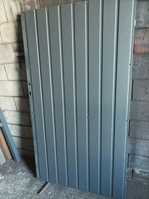 Siatka ogrodzeniowa ocynkowana, leśna, panele ogrodzeniowe,