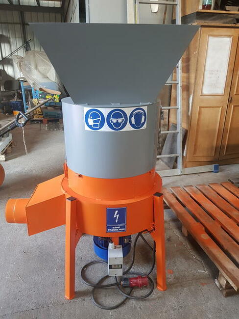 MŁYNEK KRUSZARK ROZDRABNIAC styropianu mielenie pianki gąbki