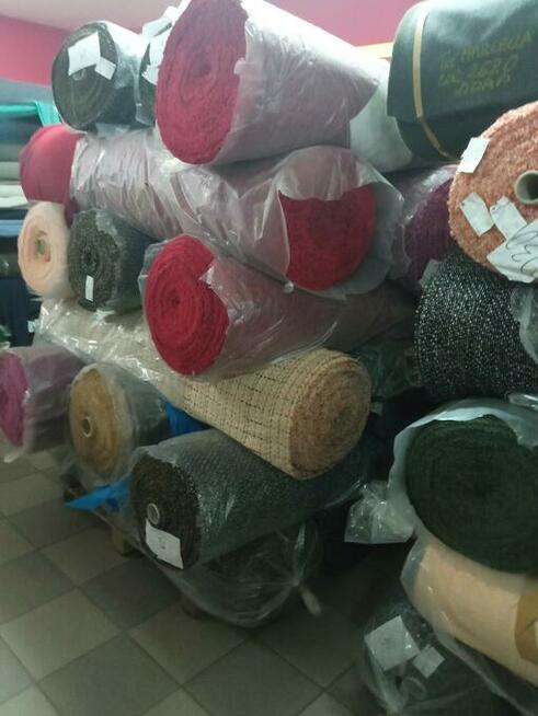 Tanie tkaniny i dzianiny. Odzieżowe, tapicerskie, stoki.