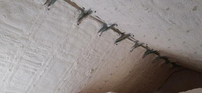 Piana PUR Ocieplanie Poddasze Wiązary Dach Strop SpeedPur