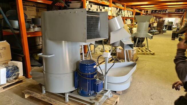 MŁYNEK KRUSZARK ROZDRABNIAC styropianu mielenie pianki gąbki