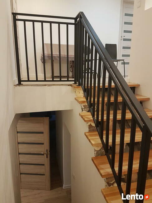 Balustrady , poręcze , ogrodzenia