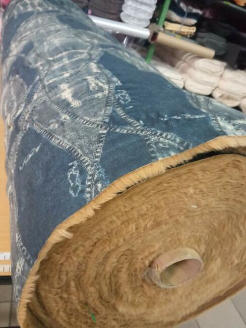 Tanie tkaniny i dzianiny. Odzieżowe, tapicerskie, stoki.