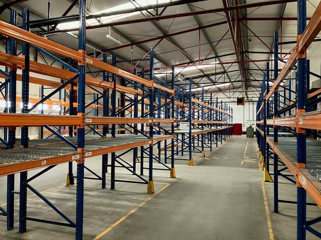 BEZPOŚREDNIO - Powierzchnia magazynowa - 1080 m2 - DO WYNAJĘ