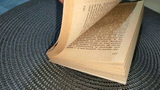 „Prorocy szczęśliwych światów” Adam Sikora + GRATIS książka