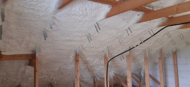 GORZÓW Piana PUR Ocieplanie Poddasze Wiązary Dach Strop