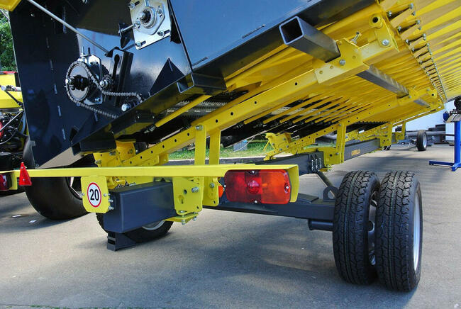 Wózek do kombajnu pod heder Carrello 2 Axes